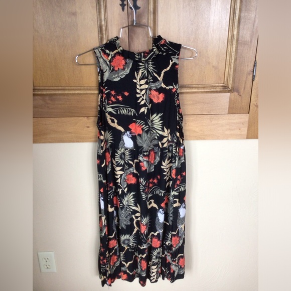 Kaktus rayon floral w/ toucan sundress - Picture 4 of 7